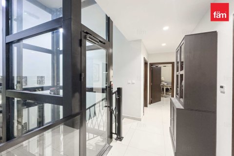 Townhouse in Al Furjan, Dubai 4 bedrooms, 226 sq.m. № 23704 - photo 18