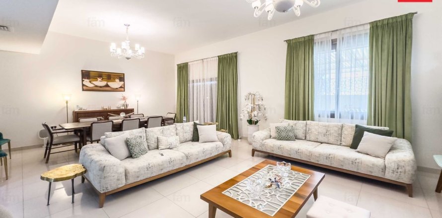 Townhouse in Al Furjan, Dubai 4 bedrooms, 226 sq.m. № 23704