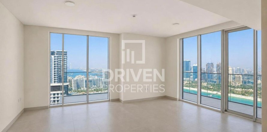 Appartement à EMAAR Beachfront, Dubai Harbour, Dubai, 4 chambres, 225.85 m², № 134236