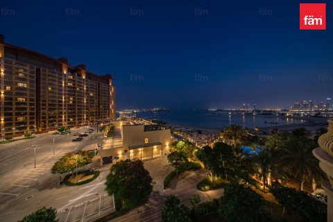 Apartment in Palm Jumeirah, Dubai 2 bedrooms, 191.8 sq.m. № 115402 - photo 24
