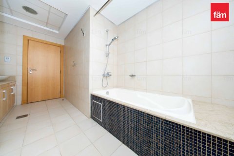 Apartment in Palm Jumeirah, Dubai 2 bedrooms, 191.8 sq.m. № 115402 - photo 9