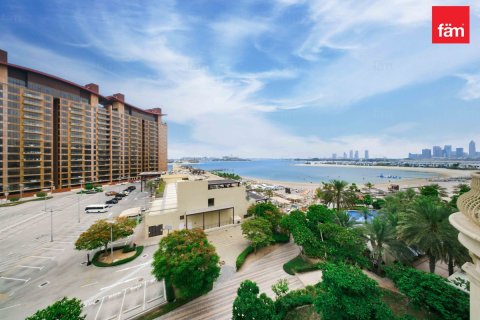 Apartment in Palm Jumeirah, Dubai 2 bedrooms, 191.8 sq.m. № 115402 - photo 23