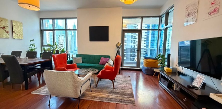 Apartamento en Dubai, 1 dormitorio, 92.1 m², № 115403