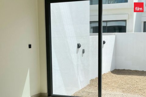 Townhouse in Dubai 3 bedrooms, 144 sq.m. № 115404 - photo 4