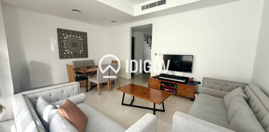 Adosado en Dubai, 3 dormitorios, 178.19 m², № 120762