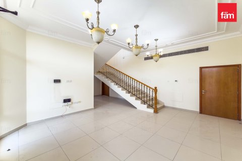 Villa en Al Barsha, Dubai, 5 dormitorios, 1394 m², № 85784 - foto 18