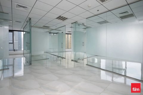 Bureau à Dubai, 98.3 m², № 85798 - photo 5