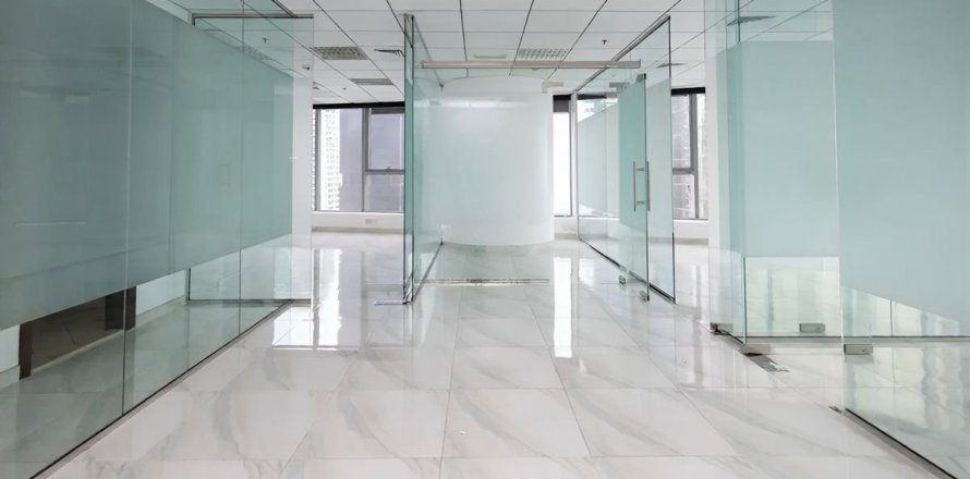 Bureau à Dubai, 98.3 m², № 85798
