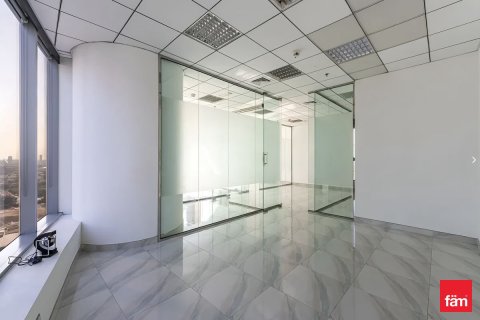 Bureau à Dubai, 98.3 m², № 85798 - photo 3