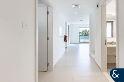 Villa en Maple 2, Dubai Hills Estate, Dubai, 3 dormitorios, 207 m², № 75534 - foto 2