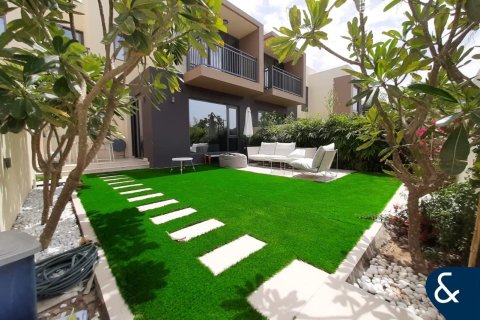 Villa à Maple 2, Dubai Hills Estate, Dubai, 3 chambres, 207 m², № 75534