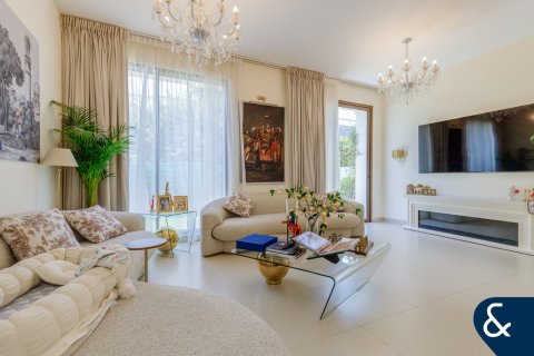 Villa en Maple 3, Dubai Hills Estate, Dubai, 4 dormitorios, 229 m², № 75532 - foto 4