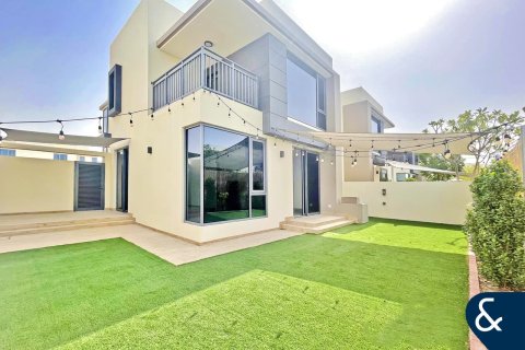 Villa à Maple 2, Dubai Hills Estate, Dubai, 4 chambres, 328 m², № 75533
