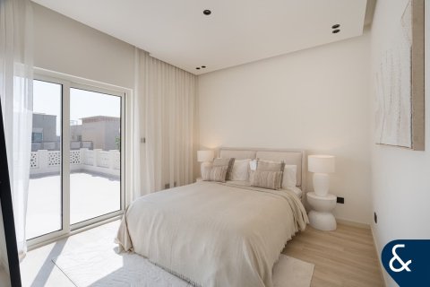 Купить виллу в Maeen, The Lakes, Дубай: 5 спален, 372м², № 75522 - фото 16