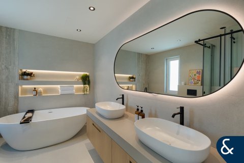 Купить виллу в Maeen, The Lakes, Дубай: 5 спален, 372м², № 75522 - фото 23