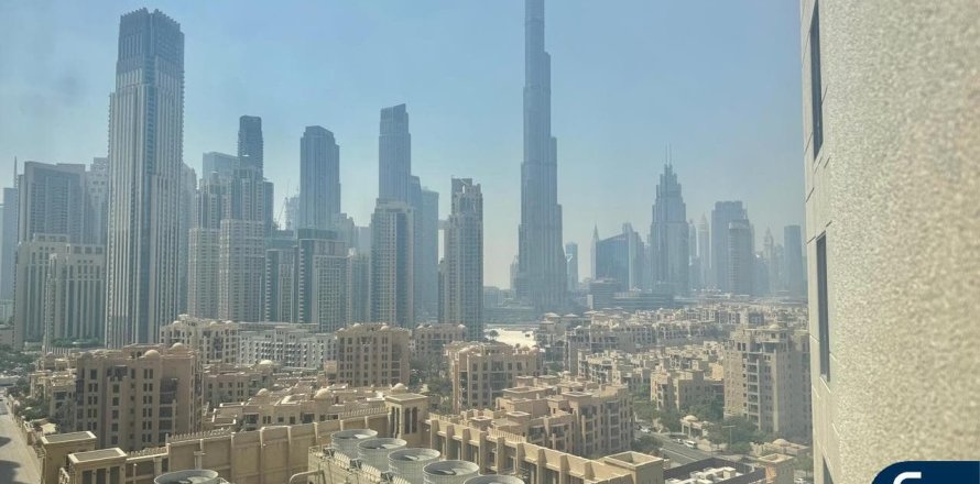 Apartment in Downtown Dubai (Downtown Burj Dubai), Dubai 2 bedrooms, 139 sq.m. № 75524