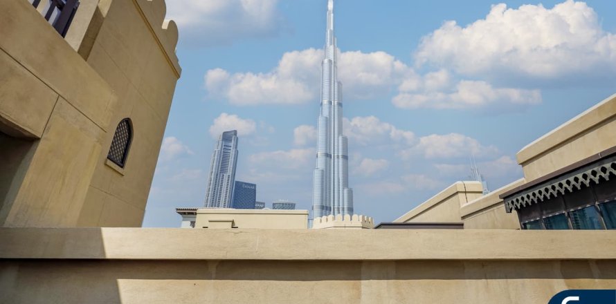 Apartment in Downtown Dubai (Downtown Burj Dubai), Dubai 3 bedrooms, 208 sq.m. № 75882