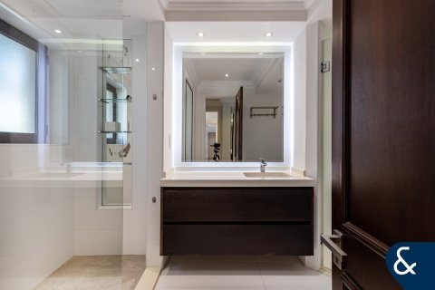 Apartment in Downtown Dubai (Downtown Burj Dubai), Dubai 3 bedrooms, 208 sq.m. № 75882 - photo 10