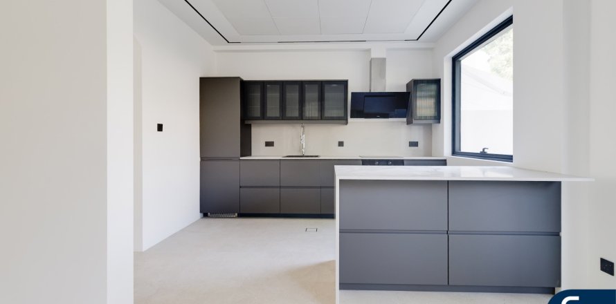 Villa en The Springs, Dubai, 2 dormitorios, 157 m², № 75883