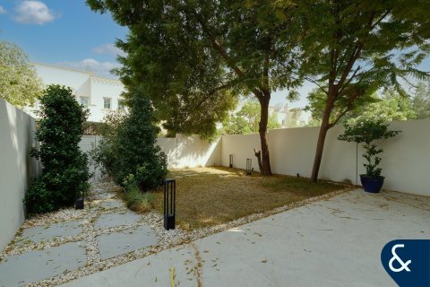 Купить виллу в The Springs, Дубай: 2 спальни, 157м², № 75883 - фото 25