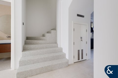 Купить виллу в The Springs, Дубай: 2 спальни, 157м², № 75883 - фото 8