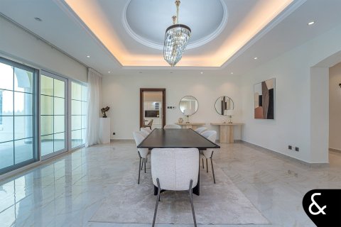 Купить виллу в Арабиан Ранчес, Дубай: 7 спален, 1159м², № 75884 - фото 17