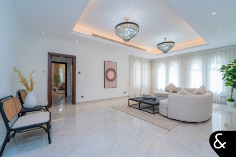 Купить виллу в Арабиан Ранчес, Дубай: 7 спален, 1159м², № 75884 - фото 26