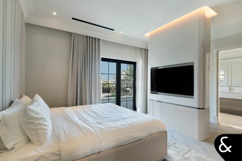 Villa en Garden Homes, Palm Jumeirah, Dubai, 5 dormitorios, 465 m², № 75894 - foto 24
