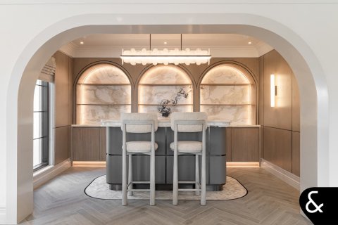 Villa en Garden Homes, Palm Jumeirah, Dubai, 5 dormitorios, 465 m², № 75894 - foto 7