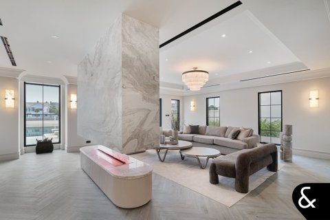 Villa en Garden Homes, Palm Jumeirah, Dubai, 5 dormitorios, 465 m², № 75894 - foto 6