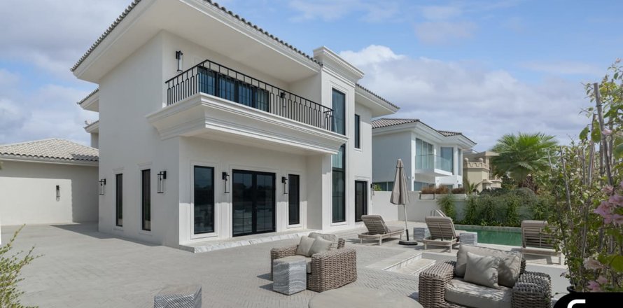 Villa en Garden Homes, Palm Jumeirah, Dubai, 5 dormitorios, 465 m², № 75894