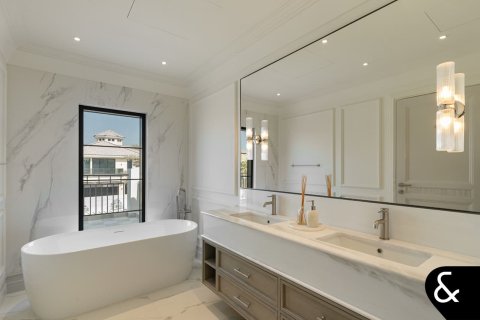 Villa en Garden Homes, Palm Jumeirah, Dubai, 5 dormitorios, 465 m², № 75894 - foto 25