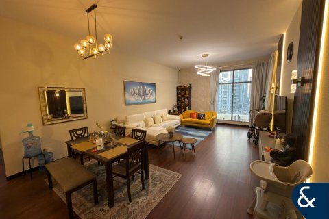 Купить квартиру в Джумейра Лейк Тауэрс, Дубай: 2 спальни, 154м², № 75886 - фото 1