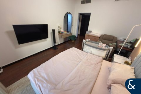 Купить квартиру в Джумейра Лейк Тауэрс, Дубай: 2 спальни, 154м², № 75886 - фото 6