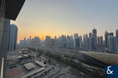 Купить квартиру в Джумейра Лейк Тауэрс, Дубай: 2 спальни, 154м², № 75886 - фото 3