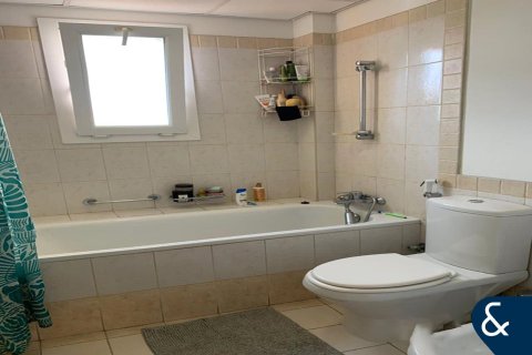 Купить виллу в Maeen, The Lakes, Дубай: 3 спальни, 195м², № 75881 - фото 5