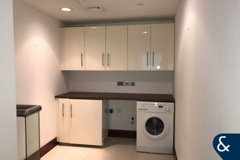 Appartement à World Trade Center, Dubai, 2 chambres, 196 m², № 75885 - photo 3