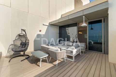 Apartment in Dubai Marina, Dubai 4 bedrooms, 343 sq.m. № 105120 - photo 16