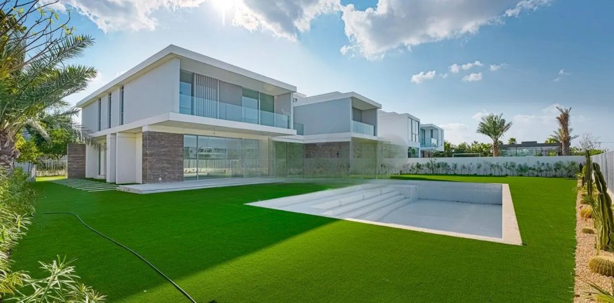 Villa en Dubai, 6 dormitorios, 769 m², № 5577