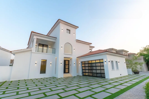 Villa en Dubai, 6 dormitorios, 915 m², № 5575 - foto 3
