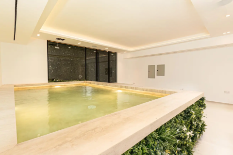 Villa en Dubai, 6 dormitorios, 915 m², № 5575 - foto 15