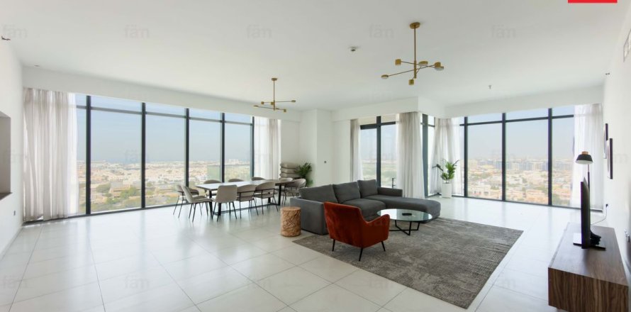 Apartment in Downtown Dubai (Downtown Burj Dubai), Dubai 3 bedrooms, 245 sq.m. № 96502