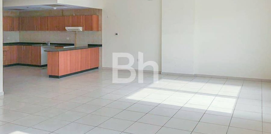 Квартира в Джумейра Вилладж Серкл, Дубай, 2 спальни, 147м², № 24796