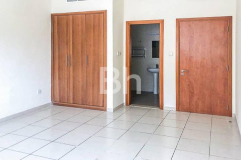 Купить квартиру в Джумейра Вилладж Серкл, Дубай: 2 спальни, 147м², № 24796 - фото 4