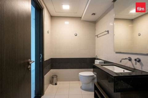 Apartment in Downtown Dubai (Downtown Burj Dubai), Dubai 2 bedrooms, 115.3 sq.m. № 133285 - photo 2