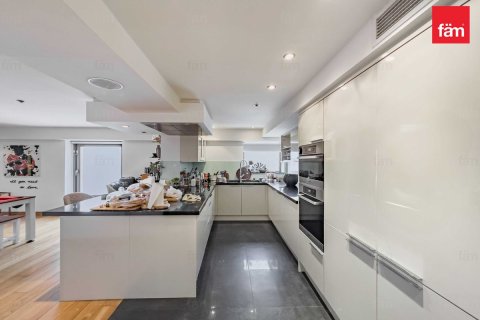 Apartamento en Dubai, 2 dormitorios, 201.5 m², № 43015 - foto 17