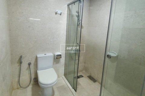 Apartment in Business Bay, Dubai 2 bedrooms, 139.4 sq.m. № 18194 - photo 8