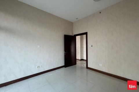 Снять в аренду квартиру в Дубае: 2 спальни, 144м², № 55941 - фото 2