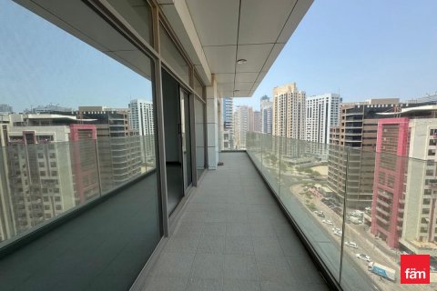 Снять в аренду квартиру в Дубае: 2 спальни, 144м², № 55941 - фото 15
