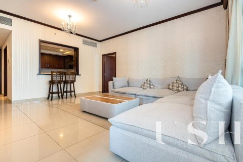 Apartment in 29 Burj Boulevard, Downtown Dubai (Downtown Burj Dubai), Dubai 2 bedrooms, 130 sq.m. № 39732 - photo 13